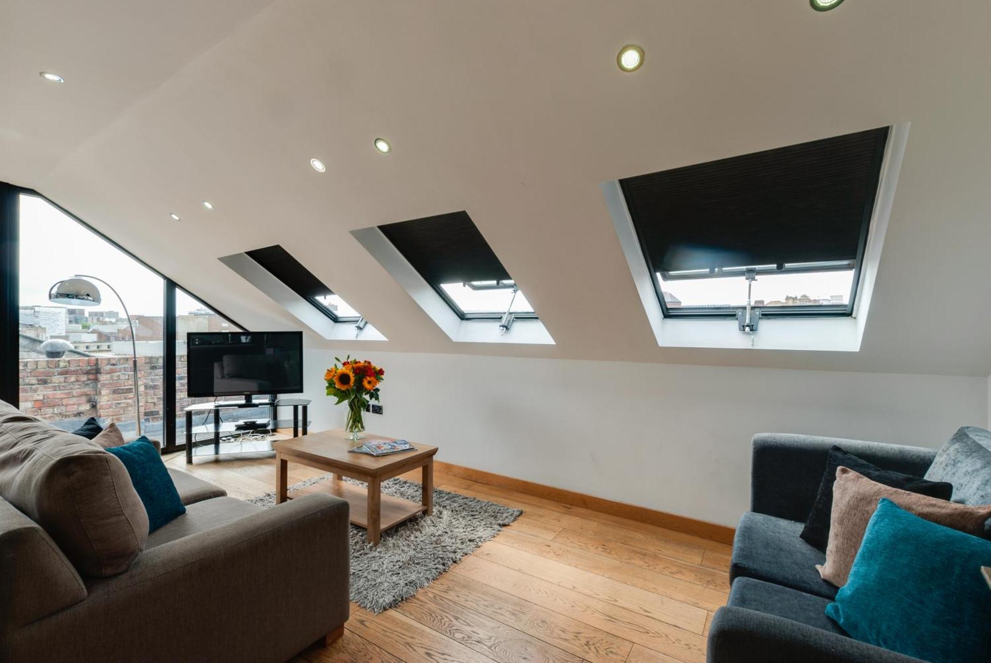 Apartment Base Serviced - Sir Thomas Street
