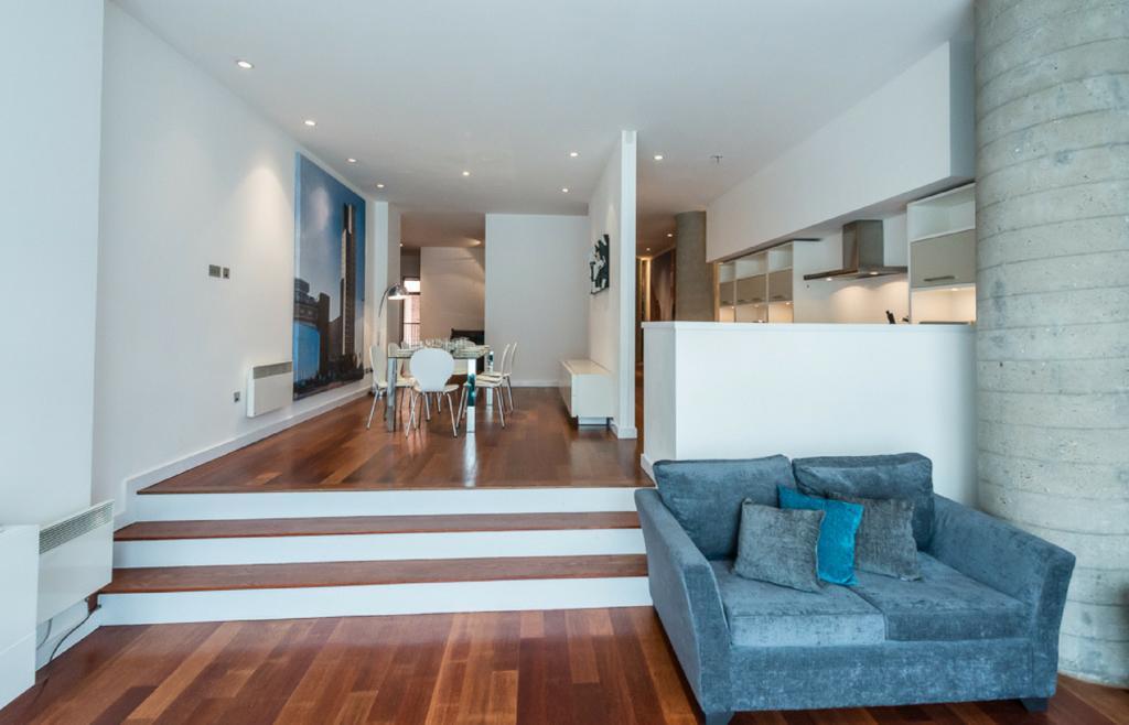 Base Serviced - Sir Thomas Street *